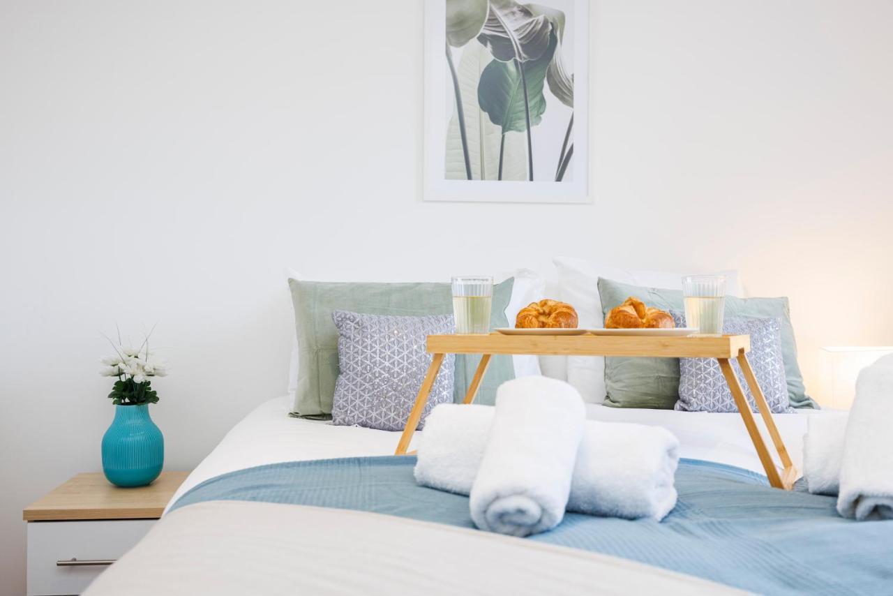 Cresta House - Modern Apartment