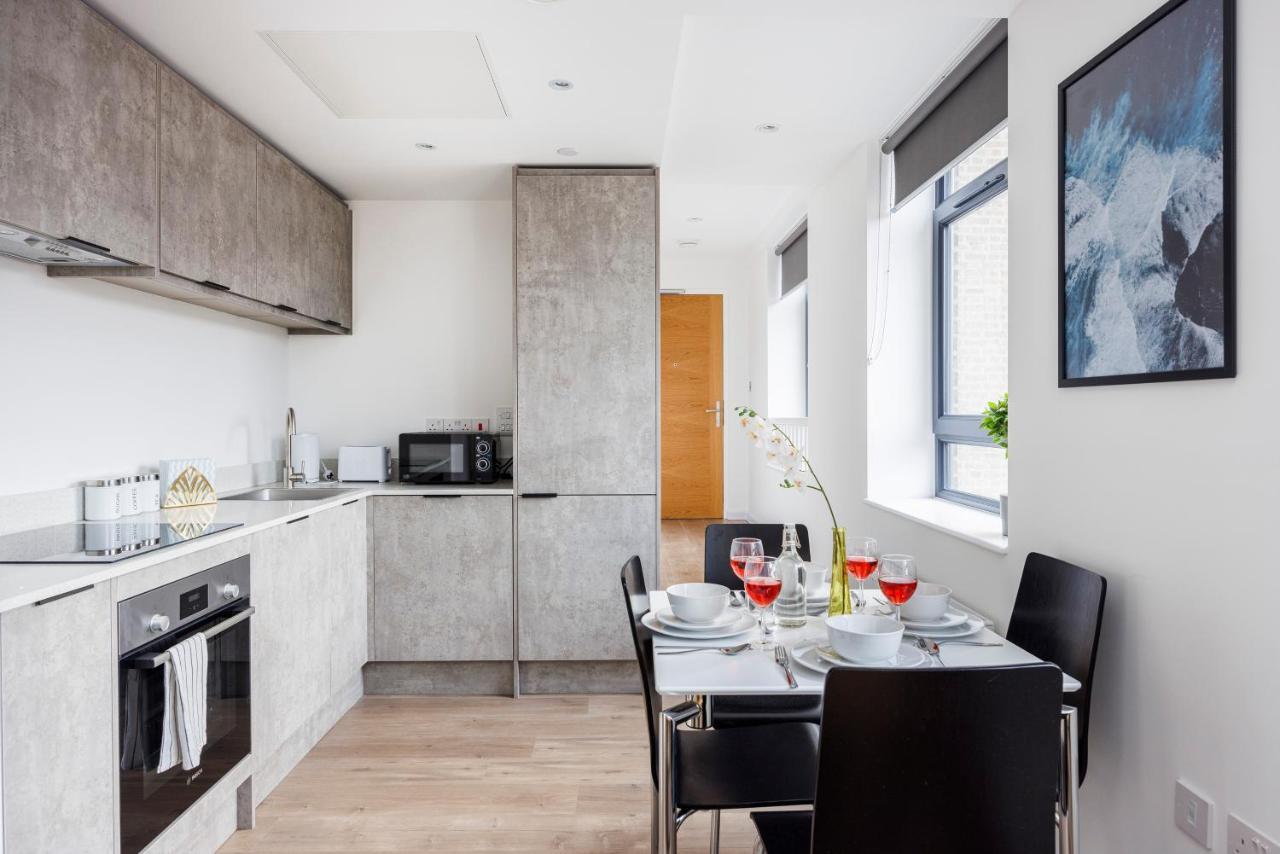 Cresta House - Modern Apartment Luton (Bedfordshire)