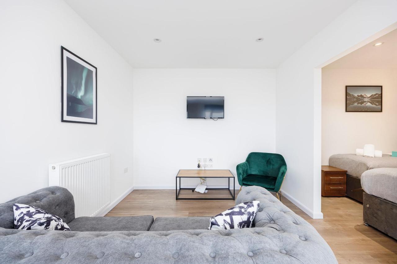 Cresta House - Modern Apartment